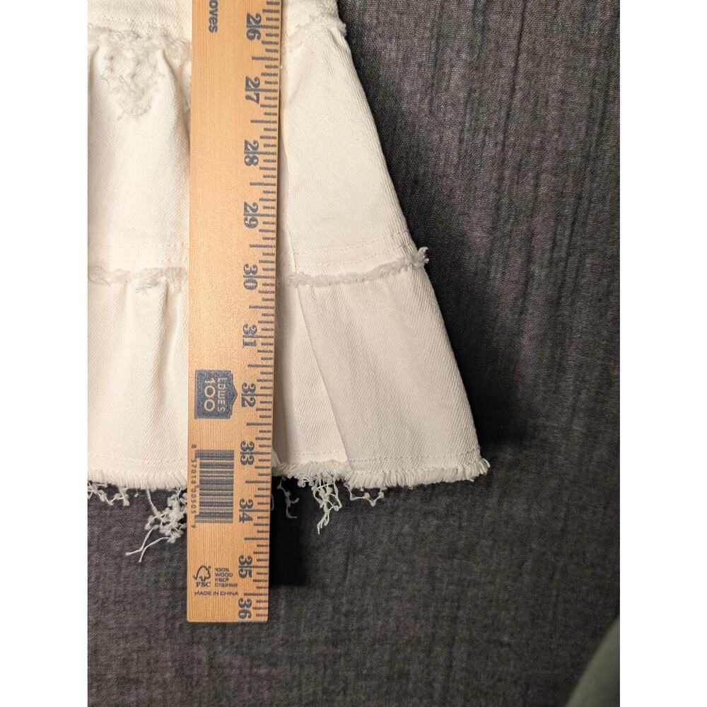 Cinq à Sept White Petal Ethel Ruffle Cuff Denim Flare Jeans Sz 6 Bridal Brunch - Picture 11 of 16